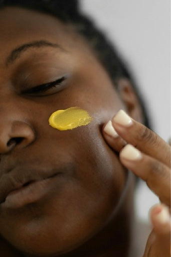 Antioxidant Face Serum: Protect and Revitalize Your Skin